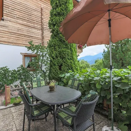 펜션 Cosy Near Area, Cleaning Included *