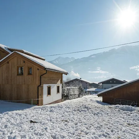 Holiday home In Near Slopes, Cleaning Included Piesendorf