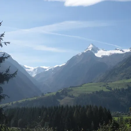 In Near Slopes, Cleaning Included * Piesendorf